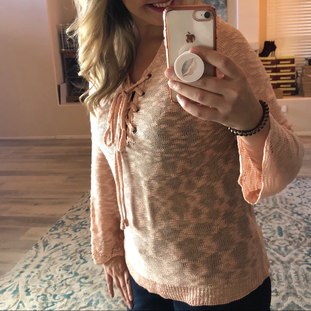 S-M Peach lace up knit hoodie top - Picture 6 of 6